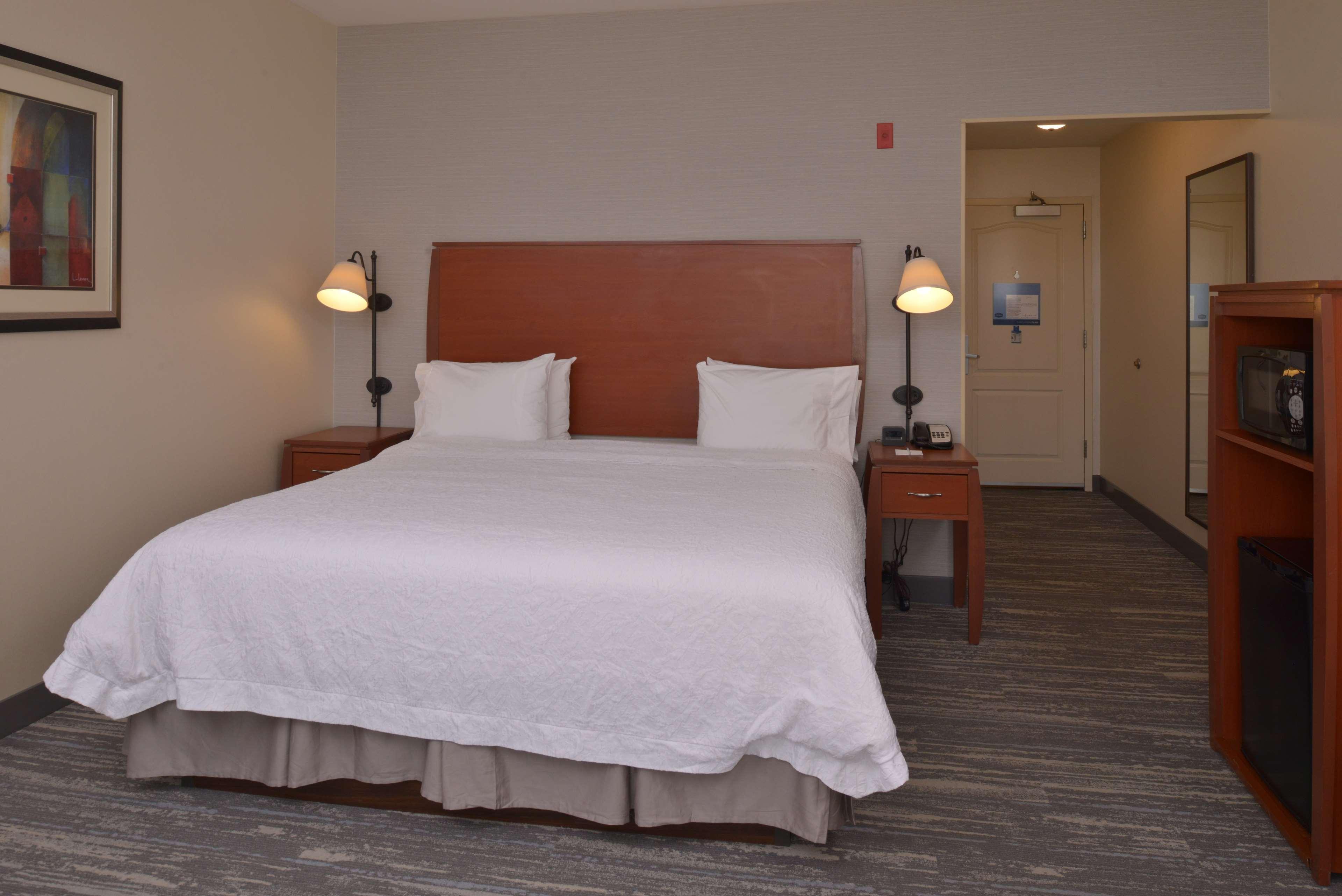 Hampton Inn And Suites Bakersfield North-Airport Exterior foto
