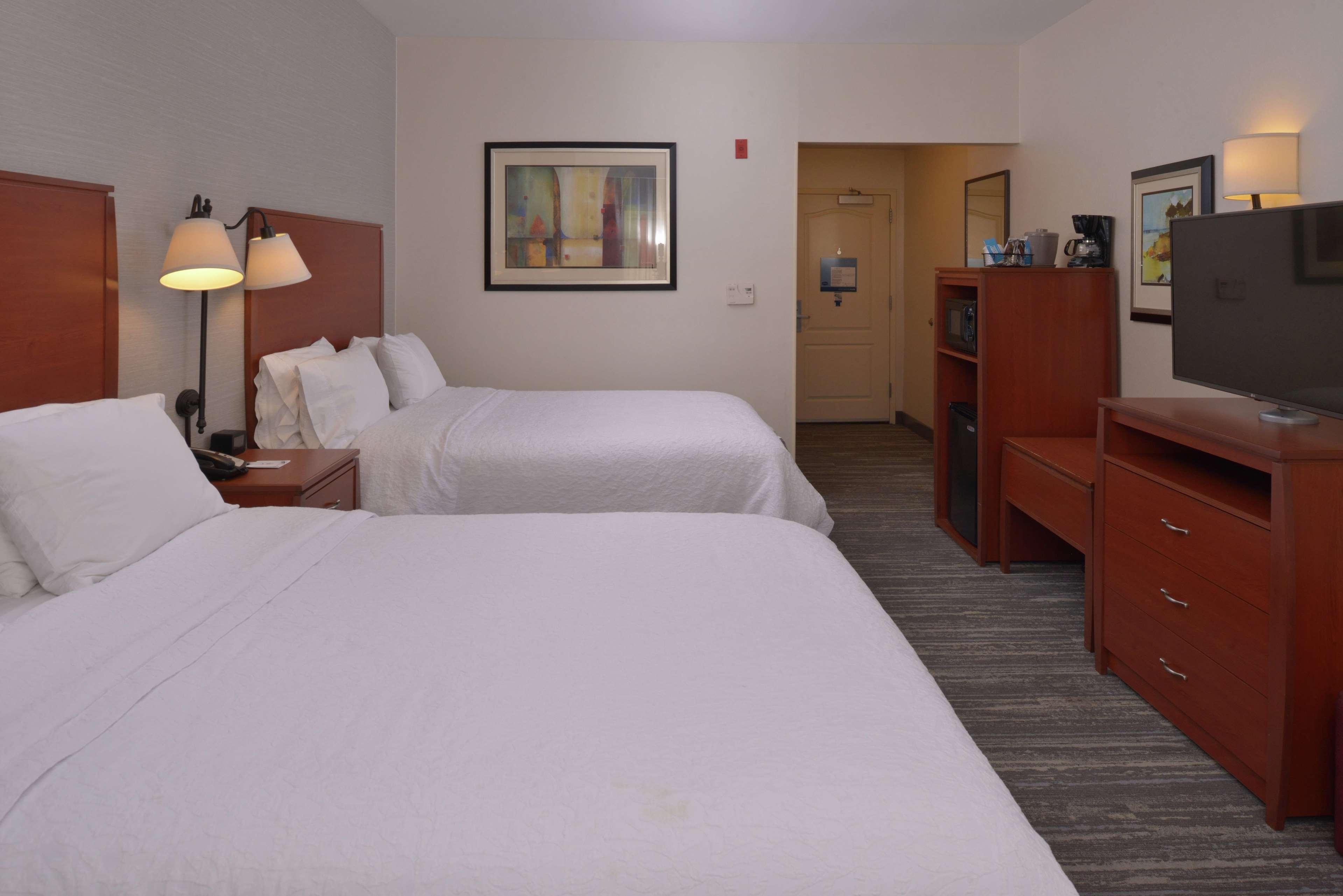 Hampton Inn And Suites Bakersfield North-Airport Exterior foto