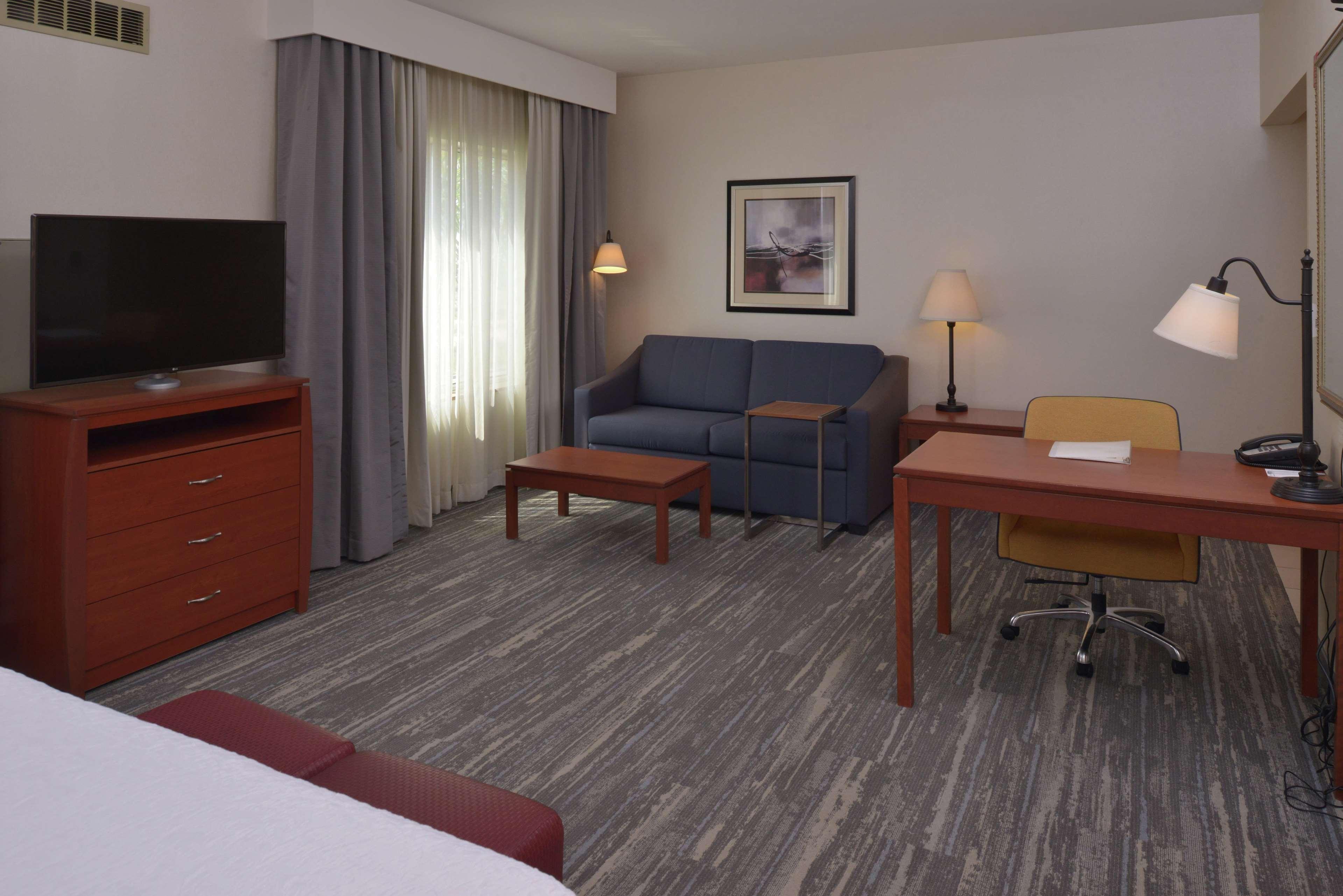 Hampton Inn And Suites Bakersfield North-Airport Exterior foto