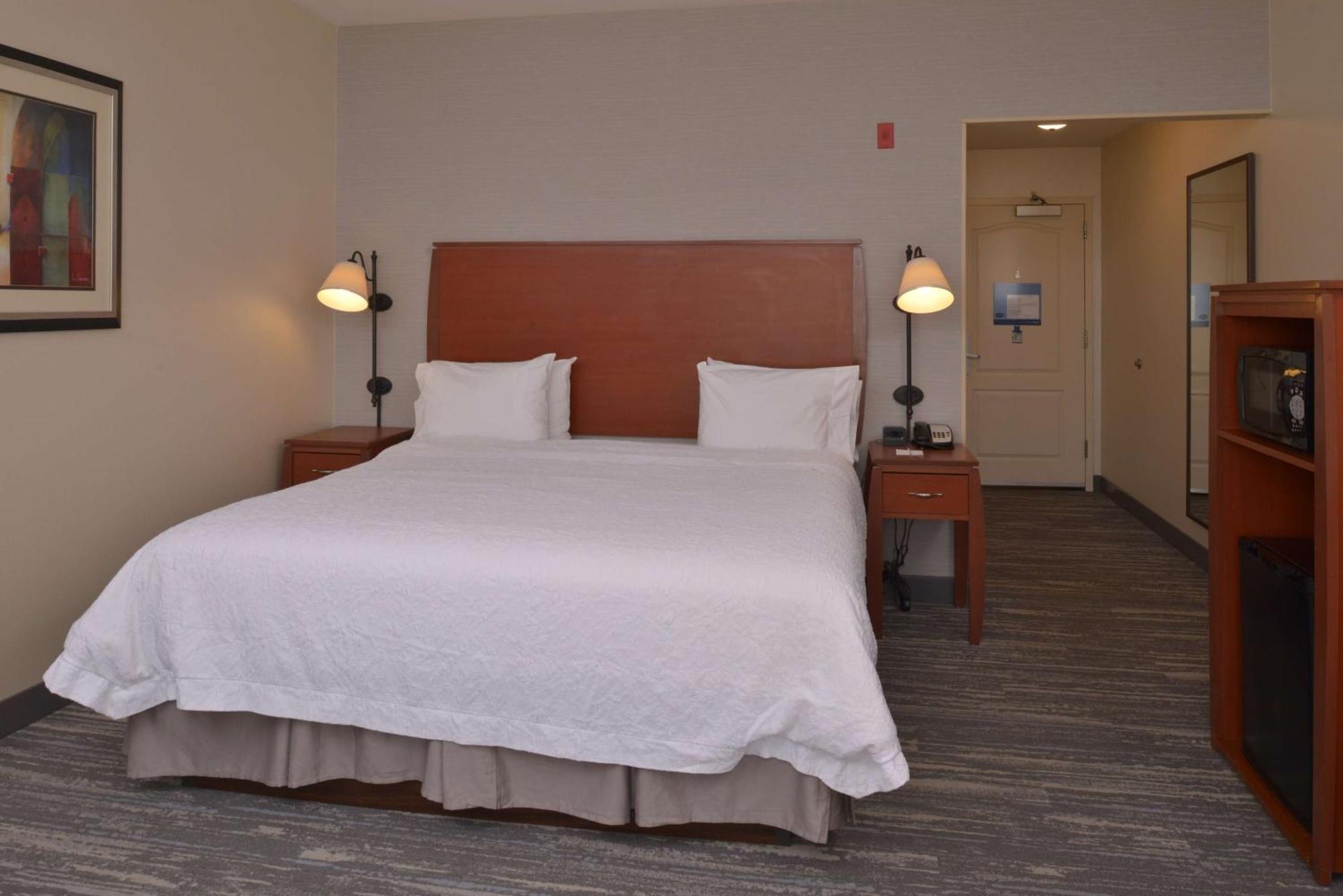 Hampton Inn And Suites Bakersfield North-Airport Exterior foto