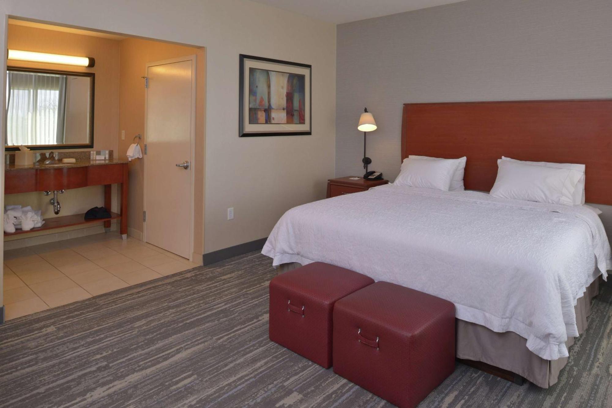 Hampton Inn And Suites Bakersfield North-Airport Exterior foto