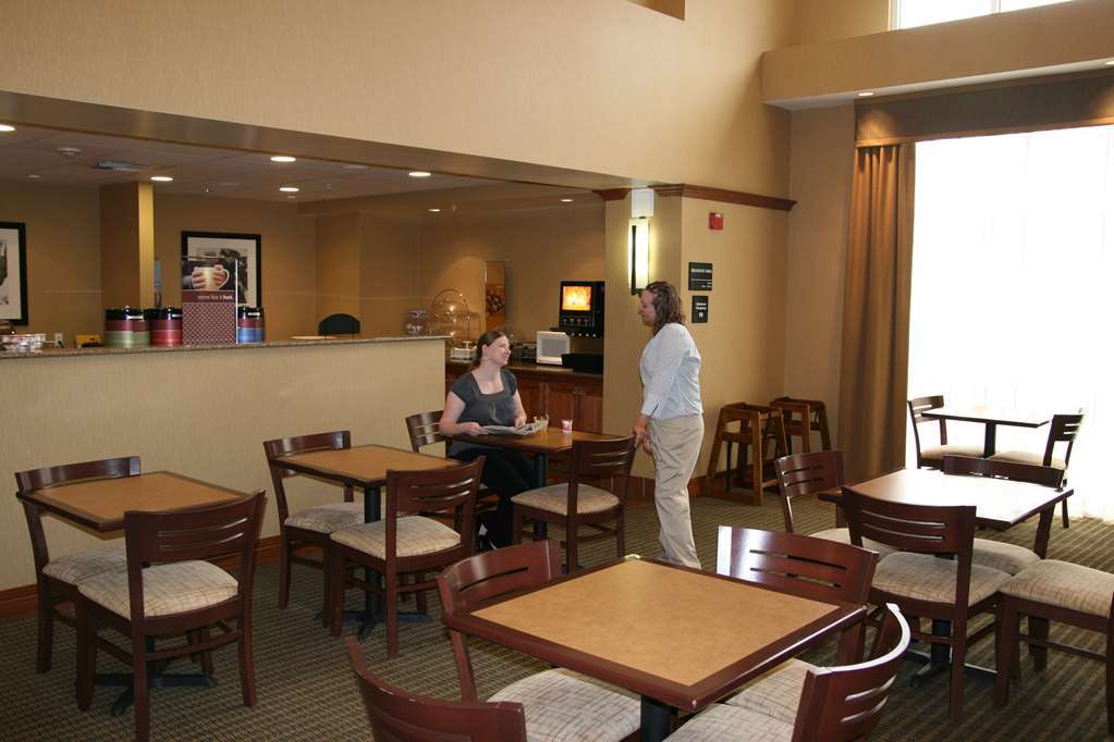 Hampton Inn And Suites Bakersfield North-Airport Restaurant foto